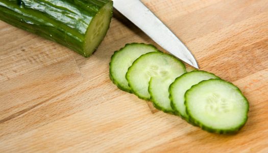Komkommersalade met vijf ingrediënten